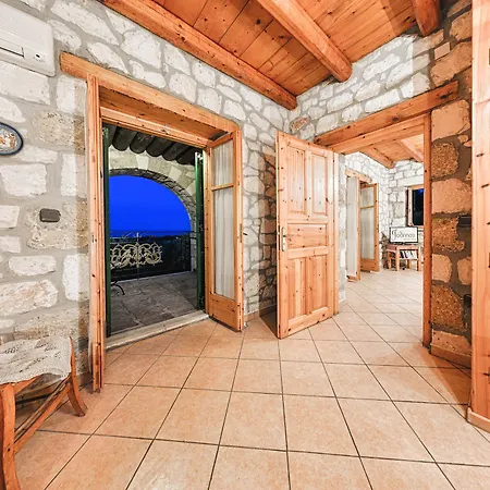Joanna's Stone Villas Lejlighed Vasilikí